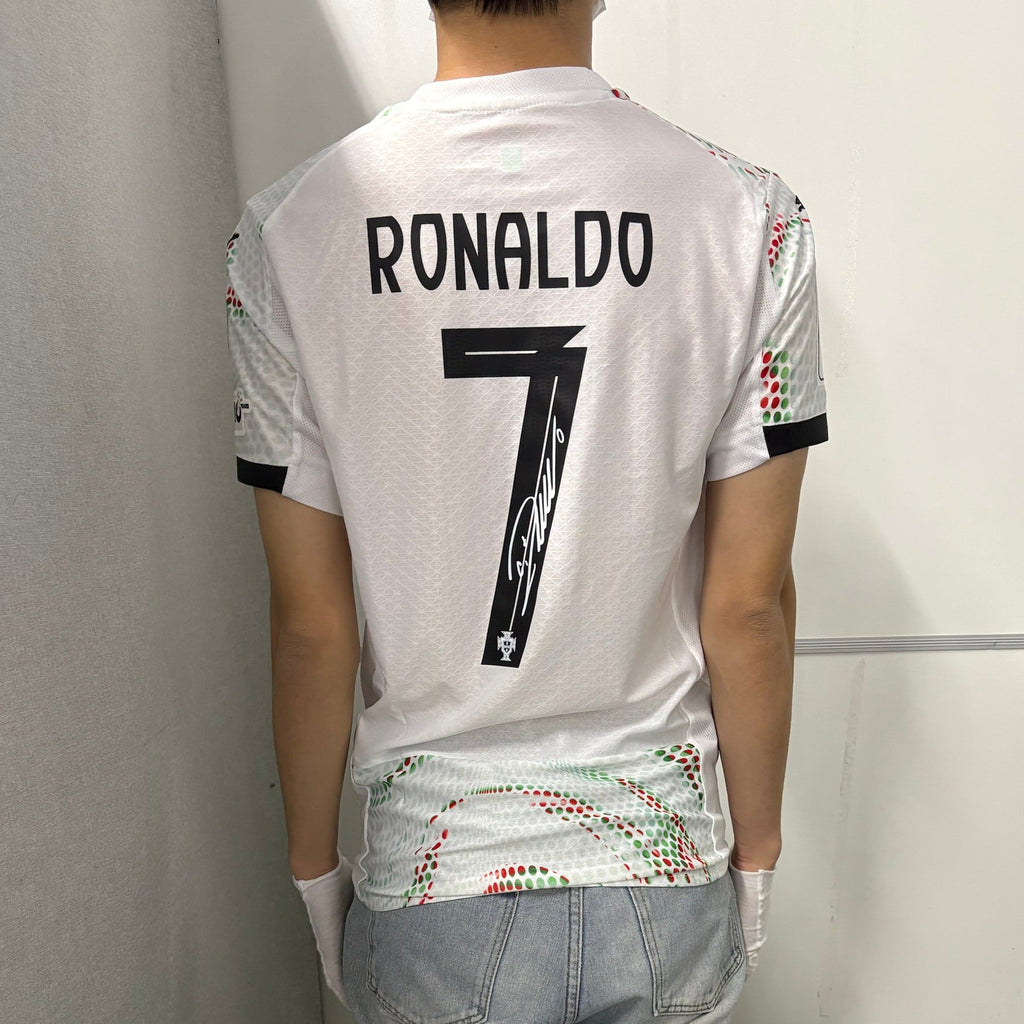 CRISTIANO RONALDO | PORTUGAL 25/26 WC QUAL AWAY DISPLAY JERSEY | PRINTED SIGNATURE