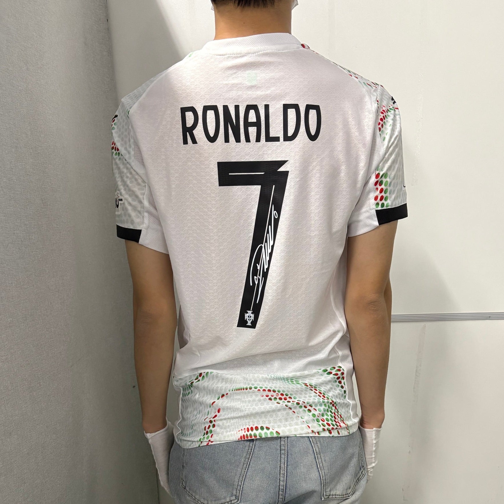 CRISTIANO RONALDO | PORTUGAL 25/26 WC QUAL AWAY DISPLAY JERSEY | PRINTED SIGNATURE
