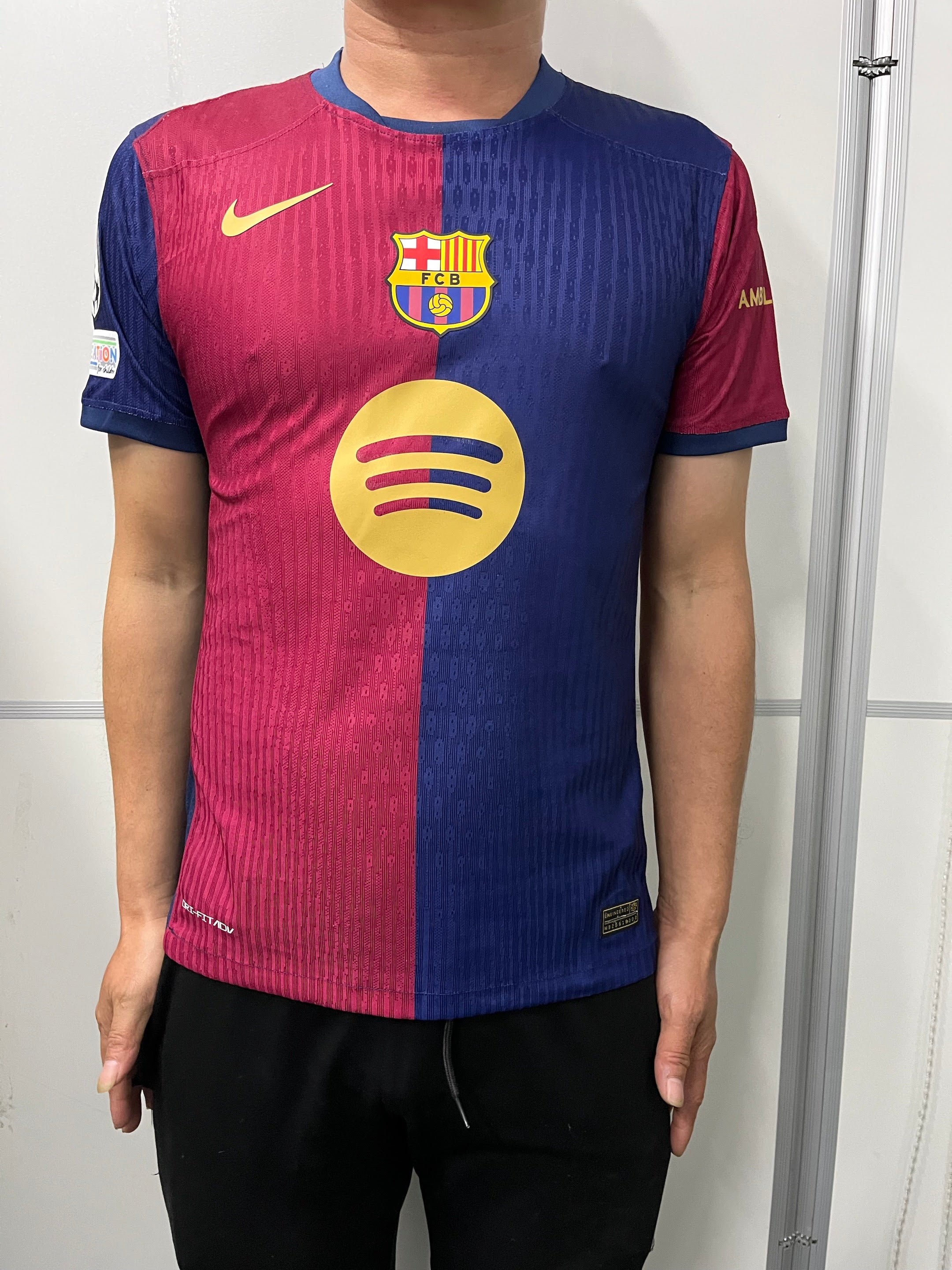 RAPHINHA | BARCELONA 24/25 HOME DISPLAY JERSEY | PRINTED SIGNATURE