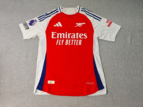 BUKAYO SAKA | ARSENAL 24/25 HOME DISPLAY JERSEY | PRINTED SIGNATURE