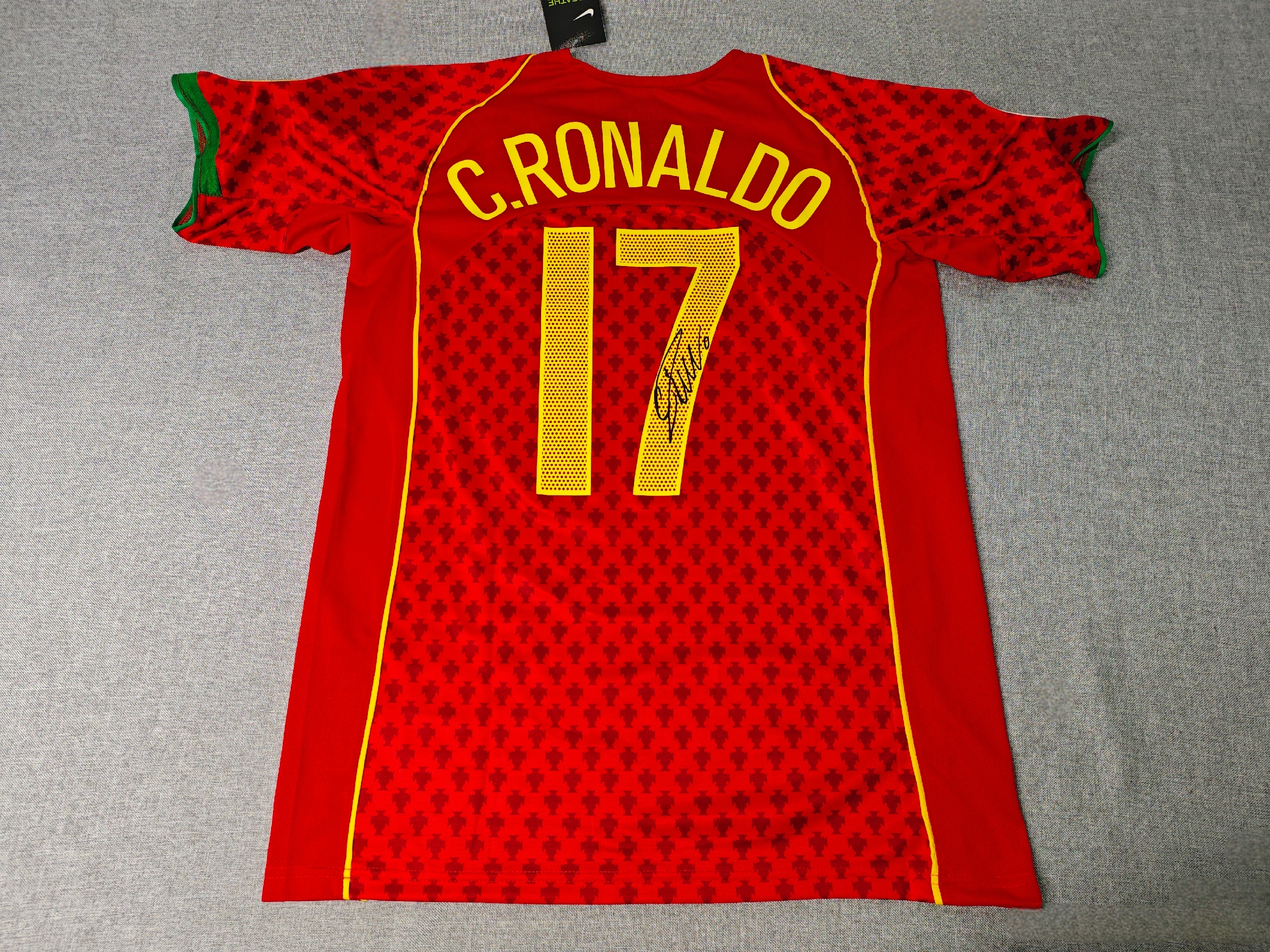 CRISTIANO RONALDO | PORTUGAL 2004 RETRO HOME DISPLAY JERSEY | PRINTED SIGNATURE