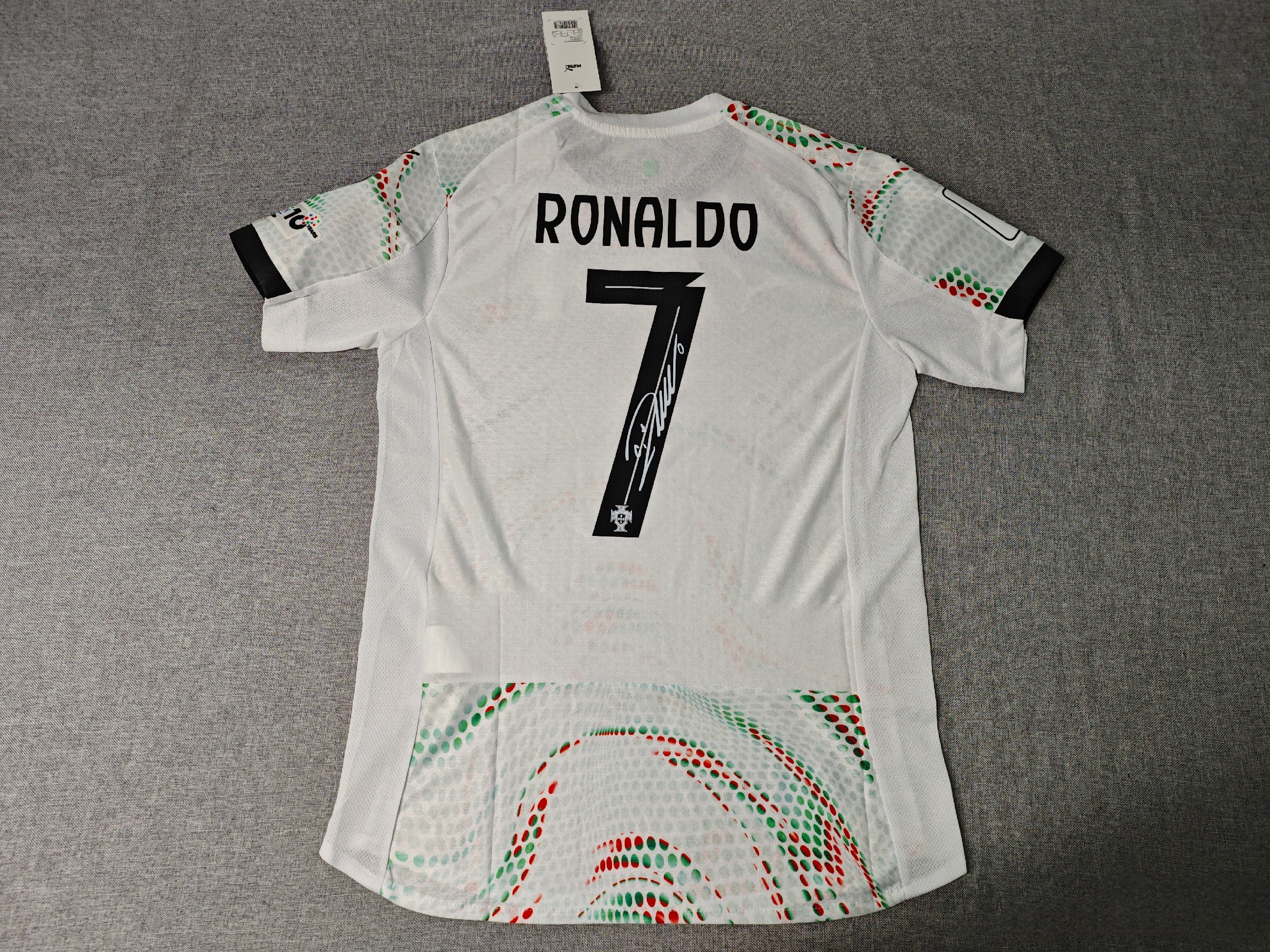 CRISTIANO RONALDO | PORTUGAL 25/26 WC QUAL AWAY DISPLAY JERSEY | PRINTED SIGNATURE