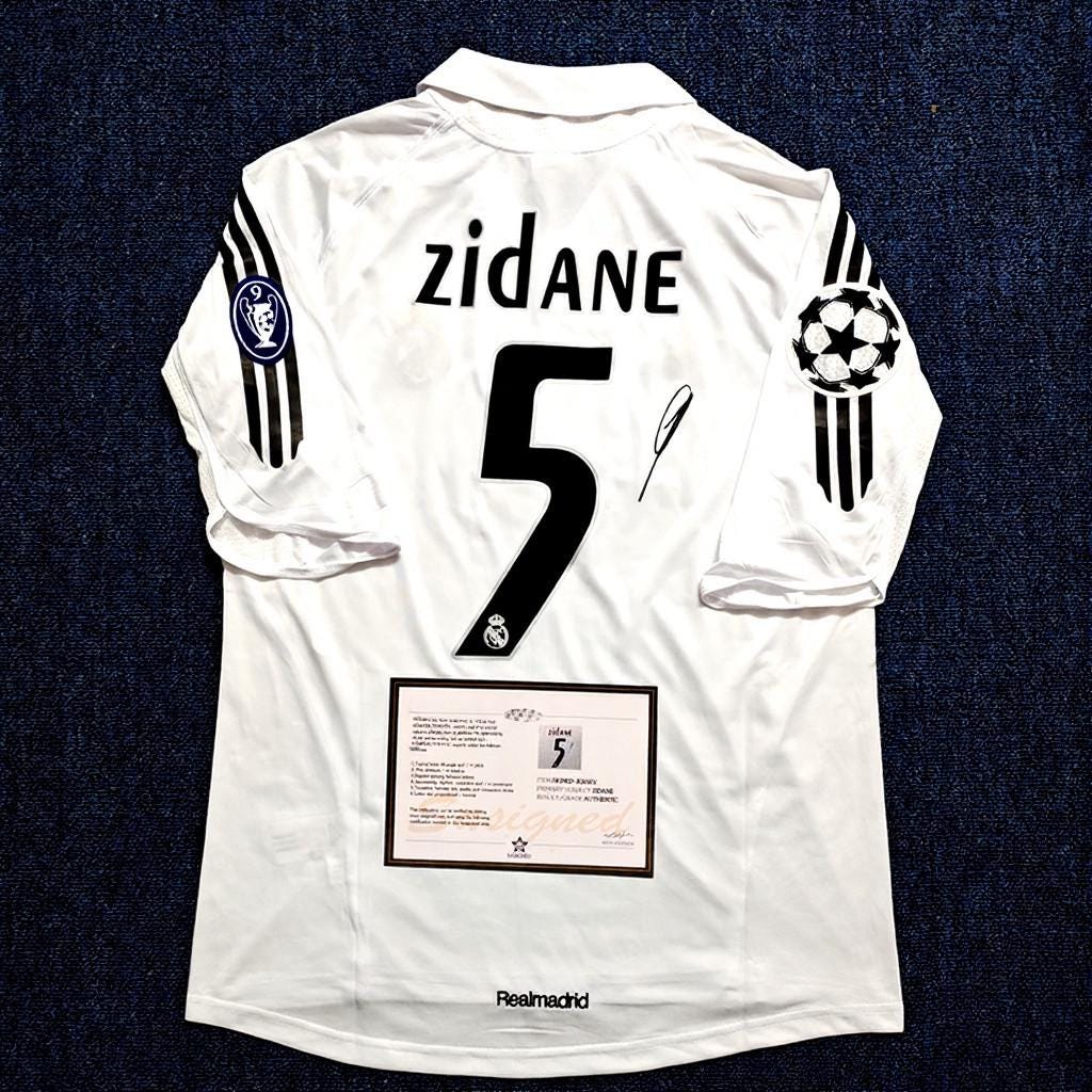 Z. Zidane Signed - Real Madrid 05/06 Retro Home Jersey/Shirt - Printed Autograph