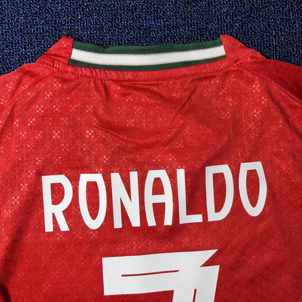 C. Ronaldo Signed - Portugal Wc-Qual 25/26 Home Jersey/Shirt - Printed Autograph