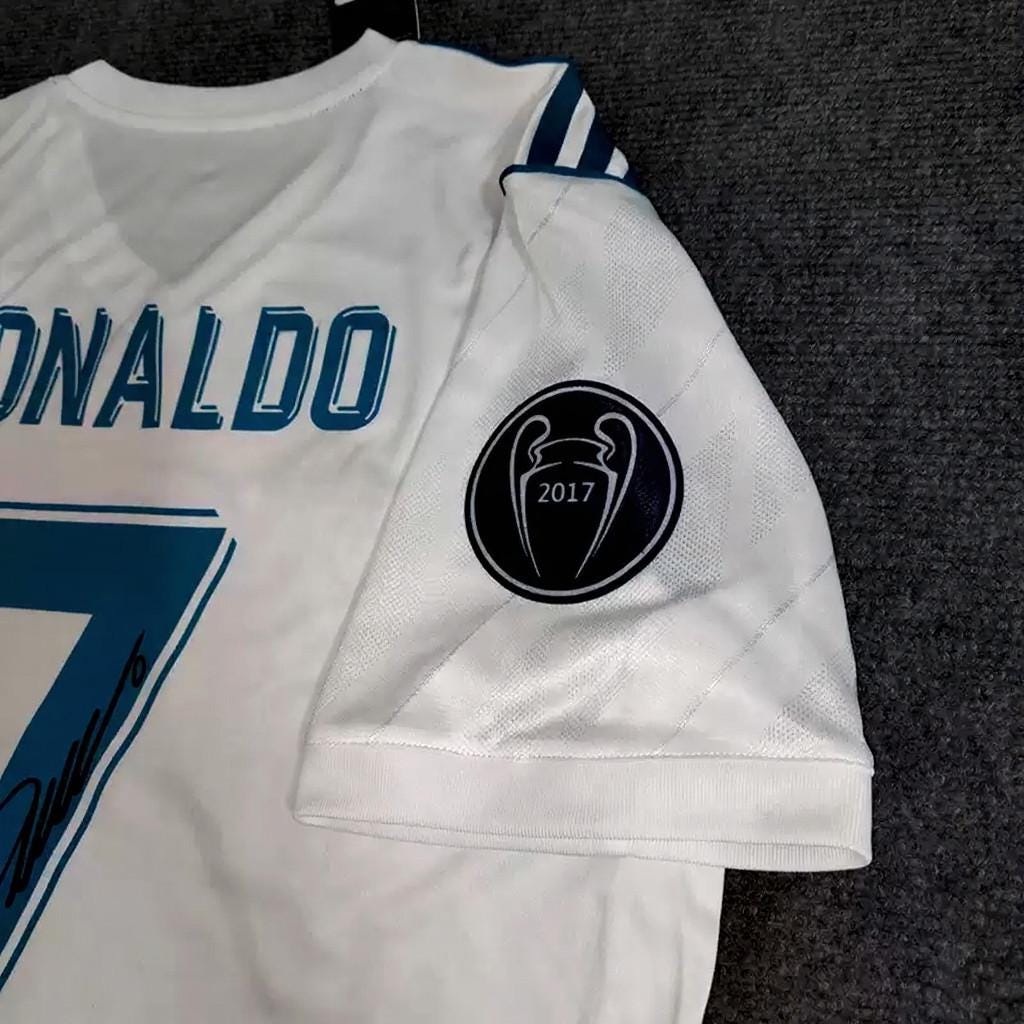 C. Ronaldo Signed - Real Madrid 17/18 Home Jersey/Shirt - Printed Autograph