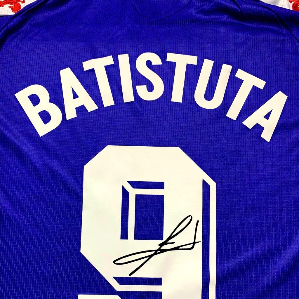 G. Batistuta Signed - Fiorentina 98/99 Home Jersey/Shirt - Printed Autograph