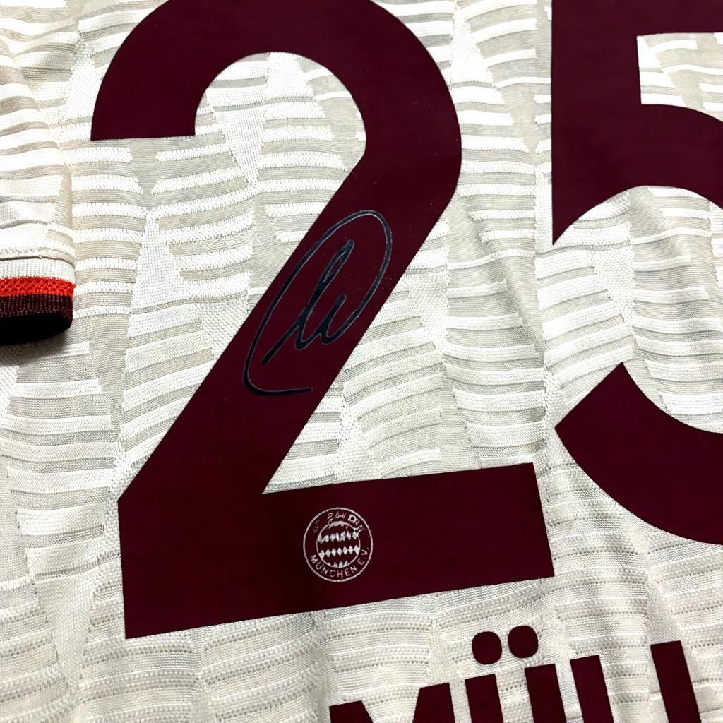 Thomas Müller SIGNED - Bayern Munic 24/25 Third Jersey/Shirt - PRINTED AUTOGRAPH