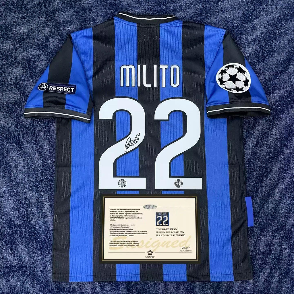 Diego Milito SIGNED - Inter Milan 09/10 Home Jersey/Shirt - PRINTED AUTOGRAPH