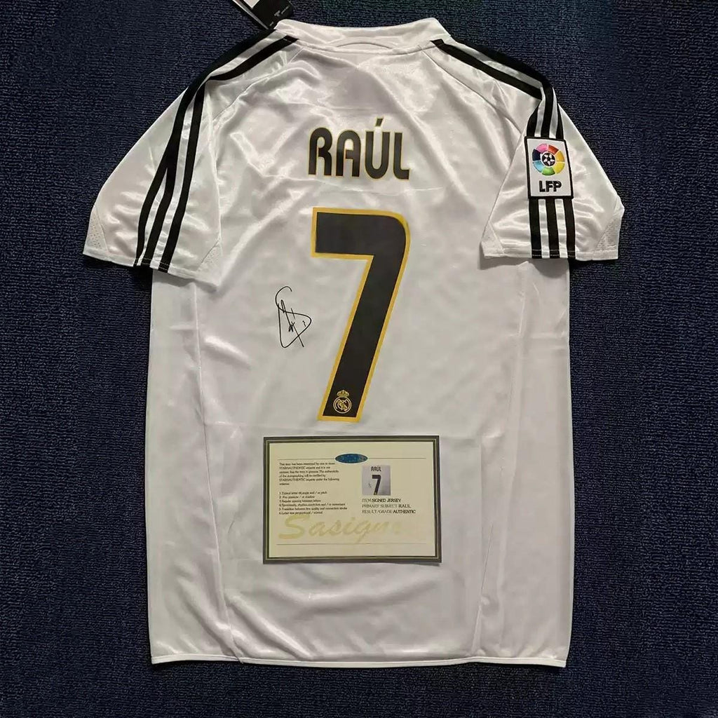 Raúl G. Signed - Real Madrid 04/05 Retro Home Jersey/Shirt - Printed Autograph