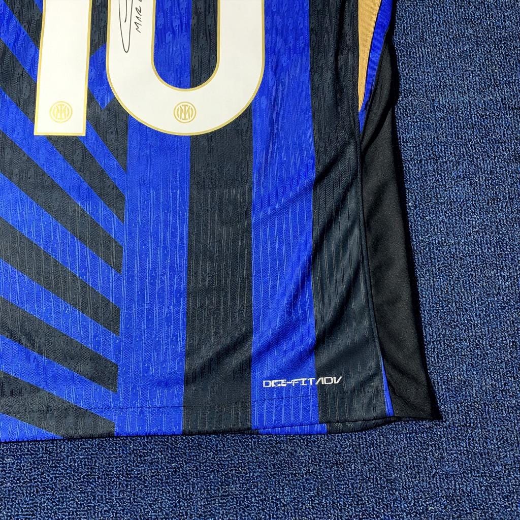 Lautaro M. Signed - Inter Milan 24/25 Home Jersey/Shirt - Printed Autograph