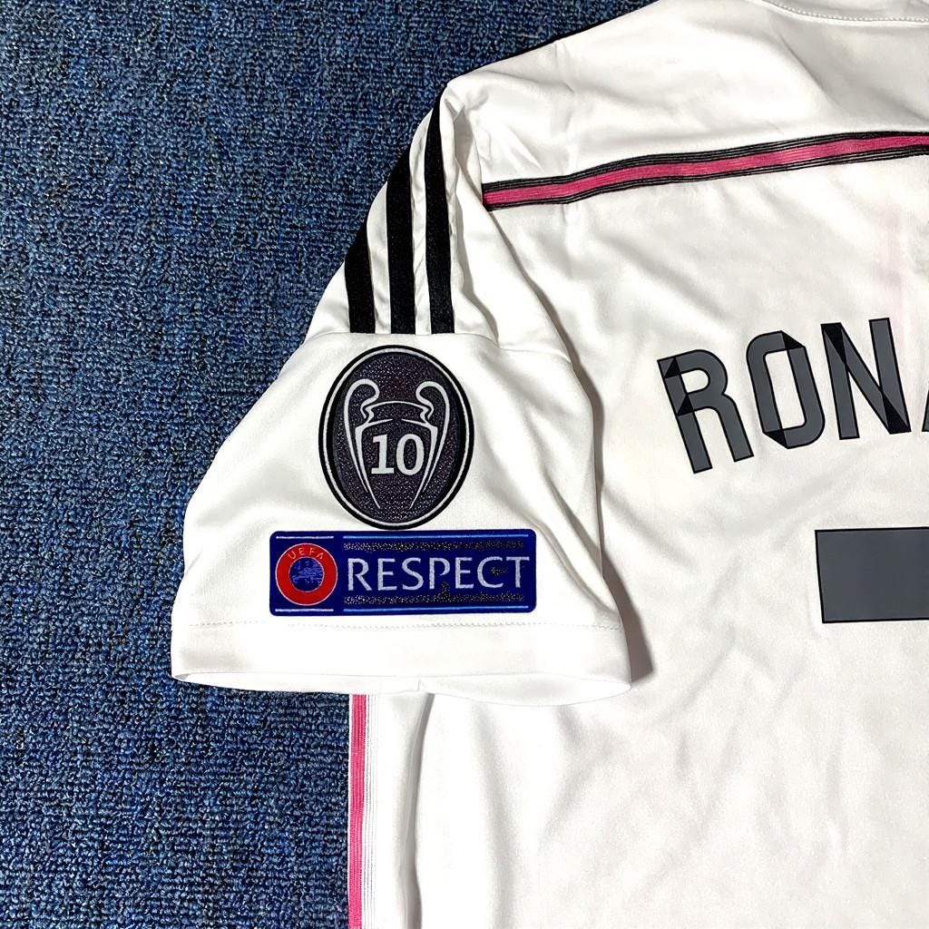 C. Ronaldo Signed - Real Madrid 14/15 Home Jersey/Shirt - Printed Autograph