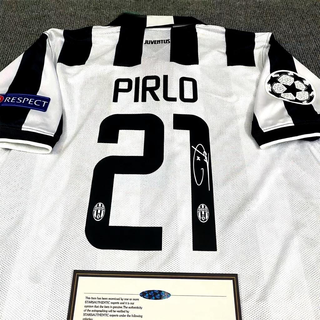Andrea Pirlo SIGNED - Juventus 14/15 Home Jersey/Shirt - PRINTED AUTOGRAPH