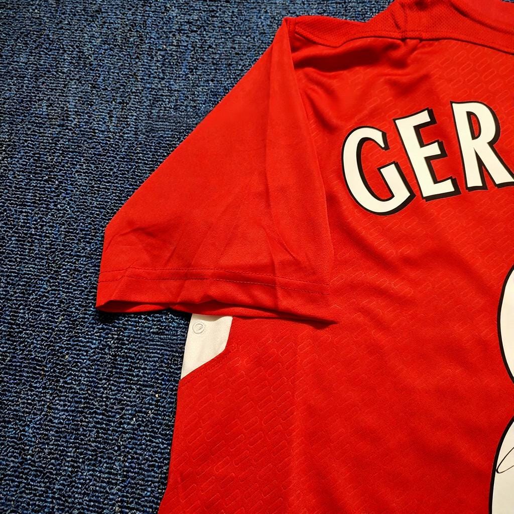 Steven Gerrard SIGNED - Liverpool 04/05 Home Jersey/Shirt - PRINTED AUTOGRAPH
