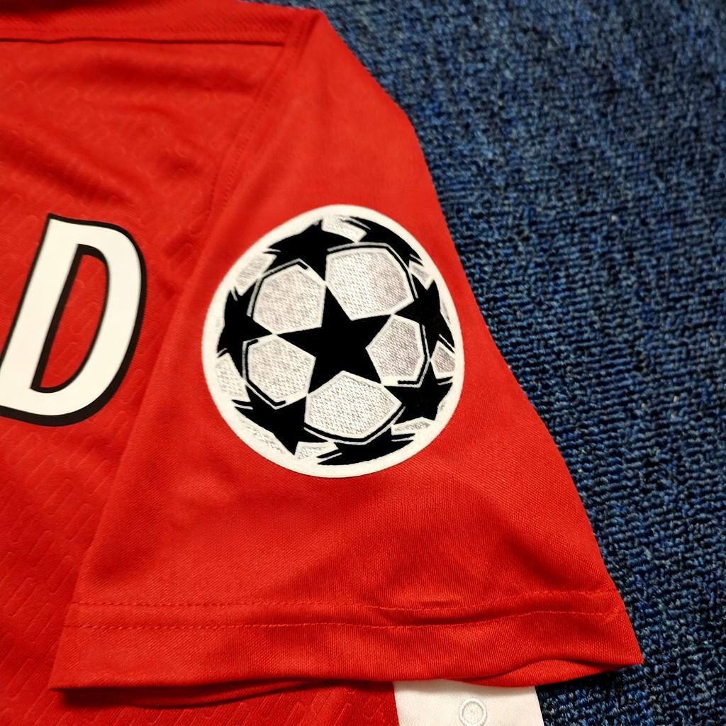 Steven Gerrard SIGNED - Liverpool 04/05 Home Jersey/Shirt - PRINTED AUTOGRAPH