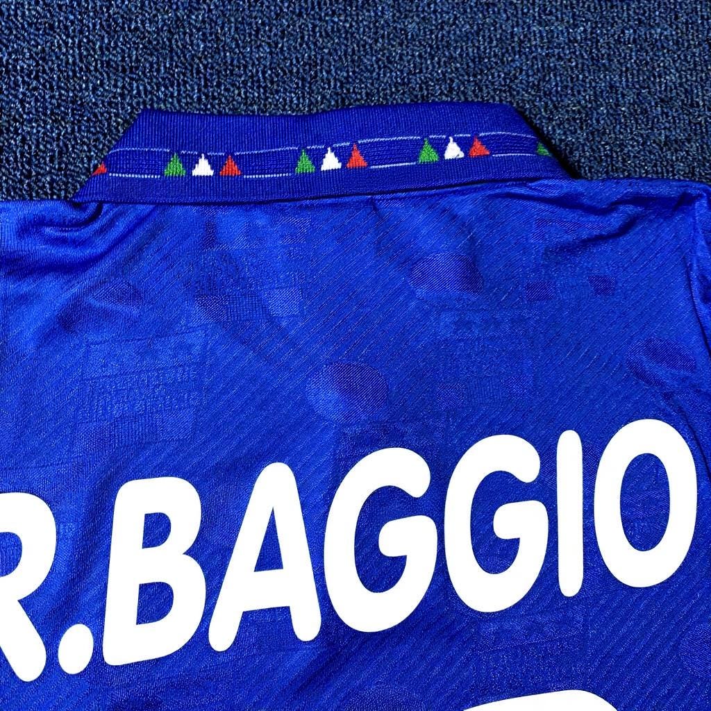 Roberto Baggio SIGNED - Italy 1994 Home Jersey/Shirt - PRINTED AUTOGRAPH