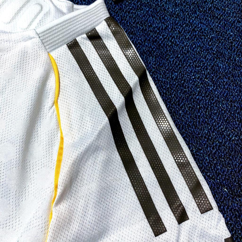 Kylian Mbappé SIGNED - Real Madrid 25/26 Home Jersey/Shirt - PRINTED AUTOGRAPH