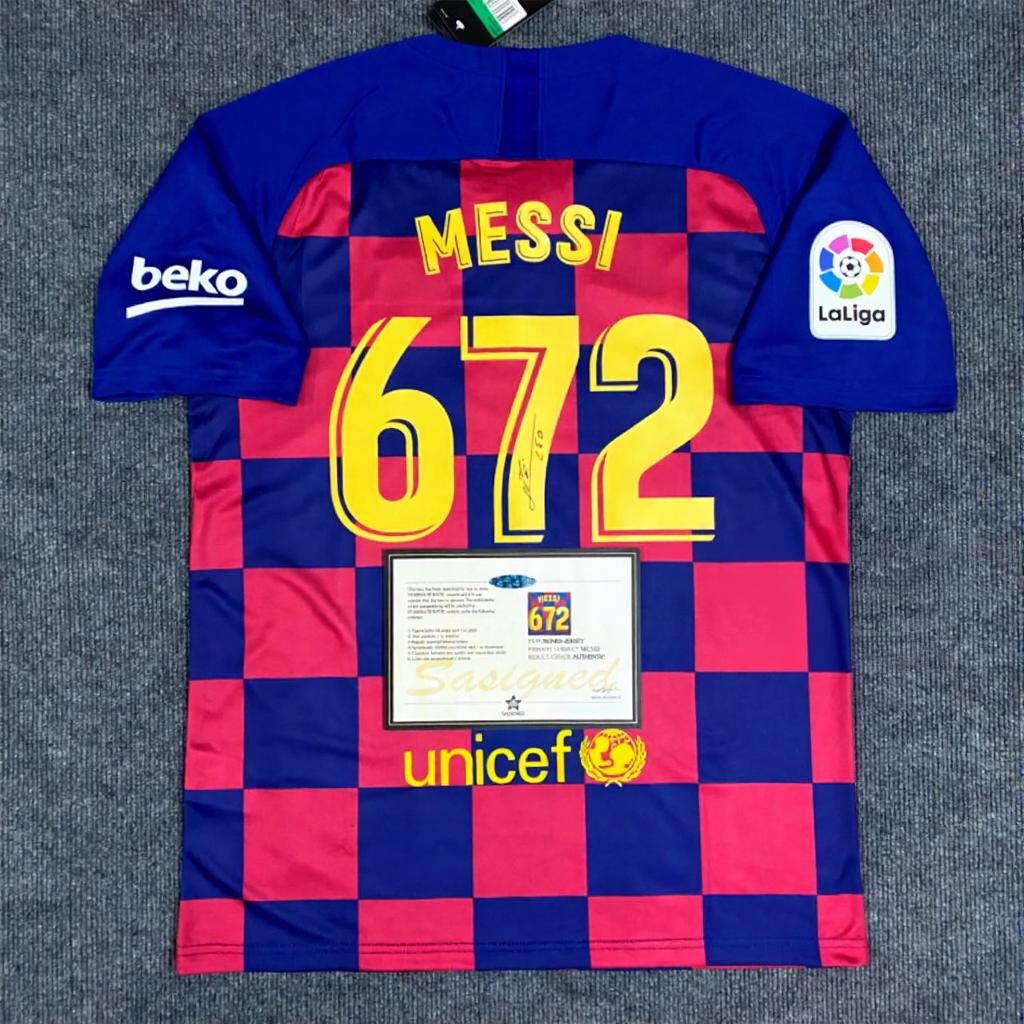 L. Messi SIGNED - 607nd Goal Commemorative Jersey/Shirt - PRINTED AUTOGRAPH