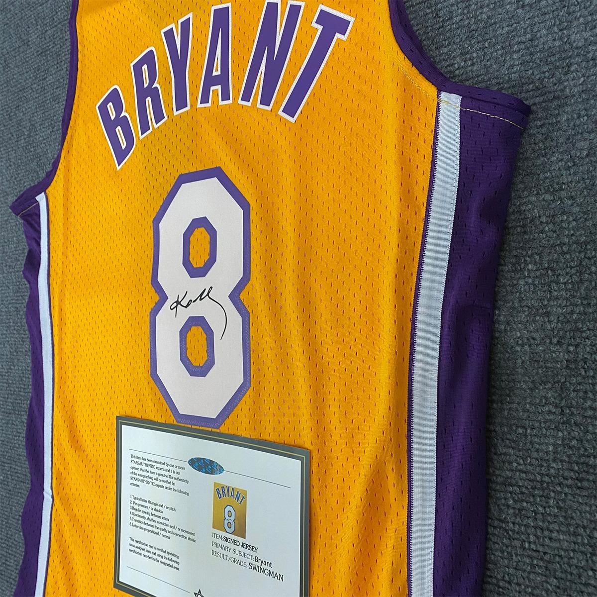 Kobe Bryant SIGNED - La. Lakers 00/01 Home Jersey/Shirt - PRINTED AUTOGRAPH