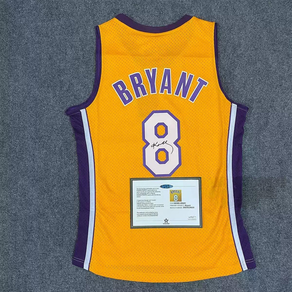 Kobe Bryant SIGNED - La. Lakers 00/01 Home Jersey/Shirt - PRINTED AUTOGRAPH