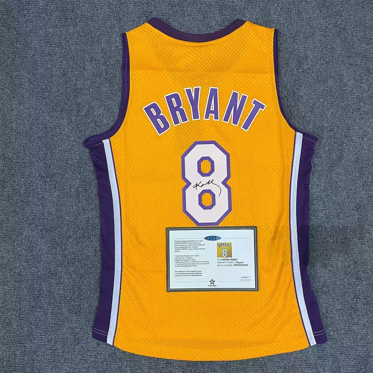 Kobe Bryant SIGNED - La. Lakers 00/01 Home Jersey/Shirt - PRINTED AUTOGRAPH