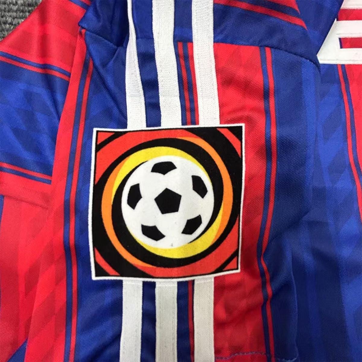 Jürgen Klinsmann SIGNED - Bayern Munich 95/97 Home Jersey/Shirt - PRINTED AUTOGRAPH