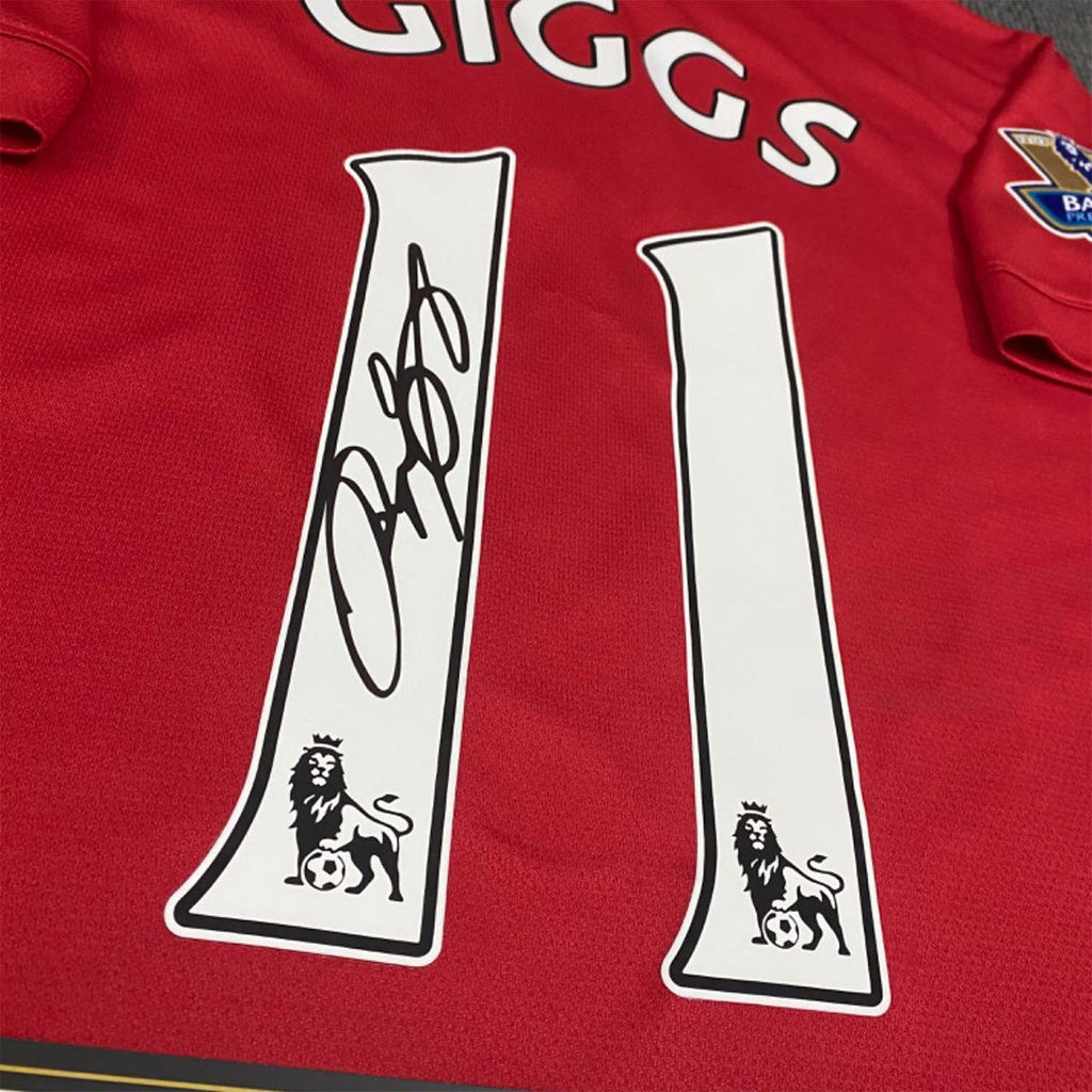 Ryan Giggs SIGNED - Manchester United 13/14 Home Jersey/Shirt - PRINTED AUTOGRAPH