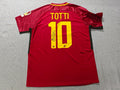 FRANCESCO TOTTI | ROMA 17/18 HOME DISPLAY JERSEY | PRINTED SIGNATURE