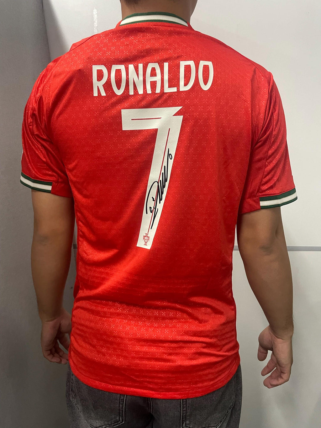 C. Ronaldo Signed - Portugal Wc-Qual 25/26 Home Jersey/Shirt - Printed Autograph