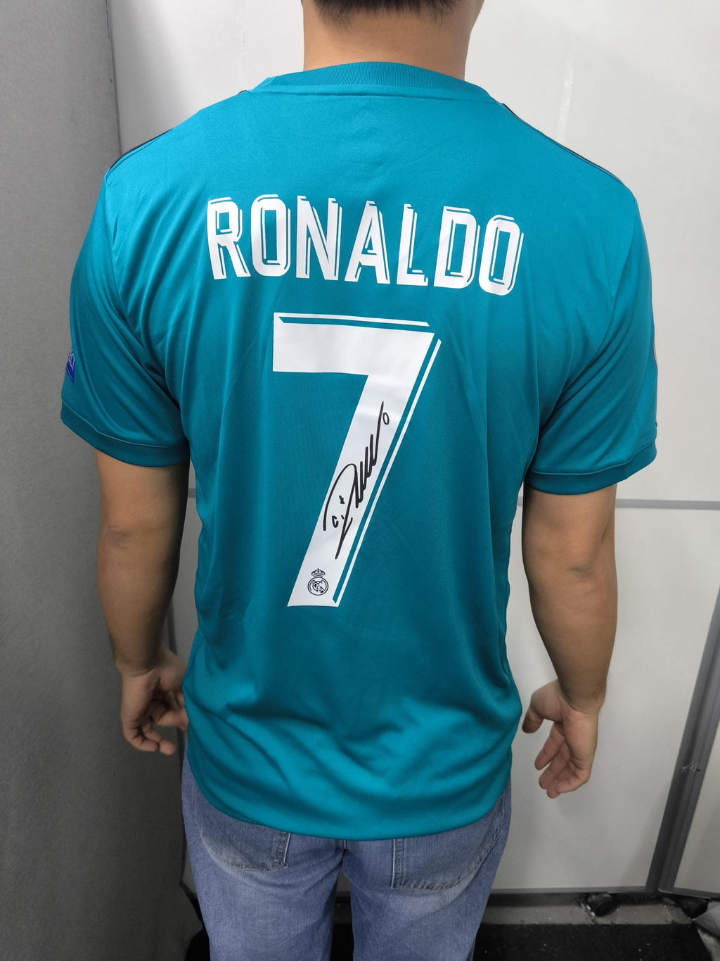 C. Ronaldo Signed - Real Madrid 17/18 Away Jersey/Shirt - Printed Autograph
