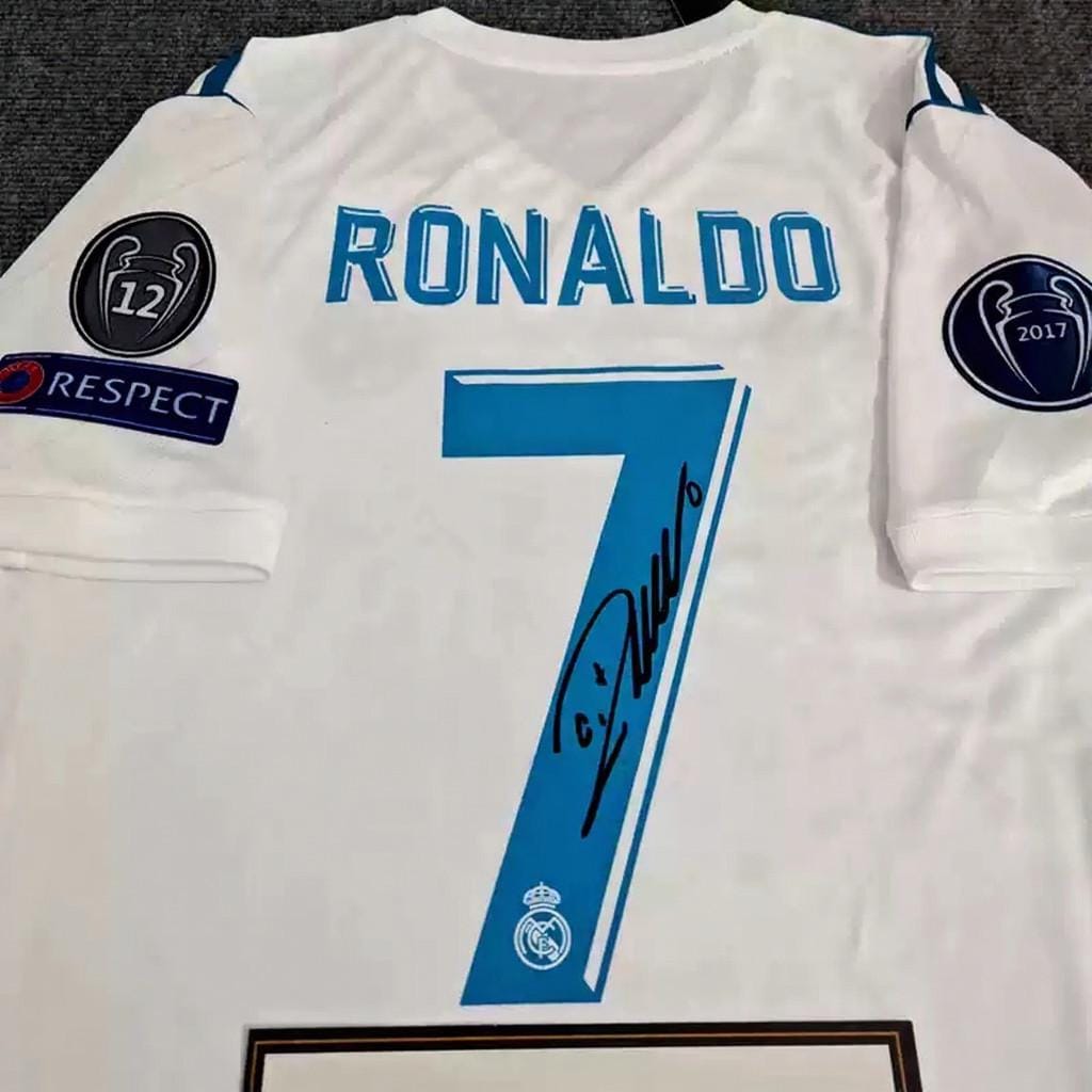 C. Ronaldo Signed - Real Madrid 17/18 Home Jersey/Shirt - Printed Autograph