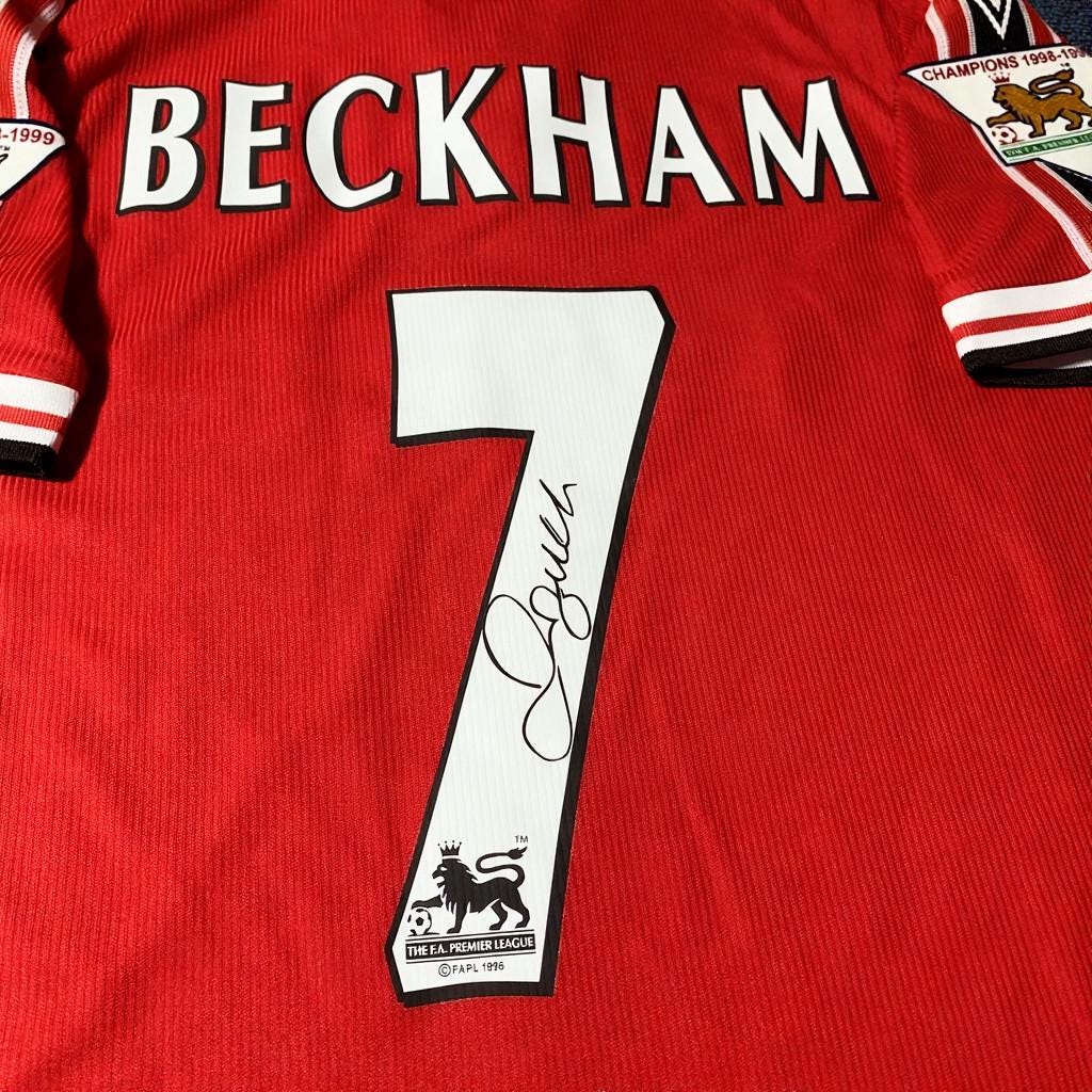 D. Beckham Signed - Manchester Un. 98/99 Home Jersey/Shirt - Printed Autograph