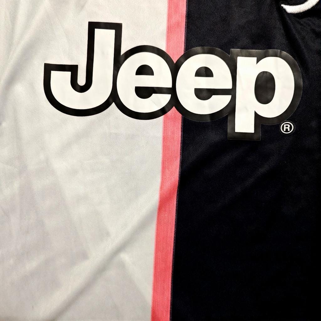 Cristiano Ronaldo SIGNED - Juventus 19/20 Home Jersey/Shirt - PRINTED AUTOGRAPH