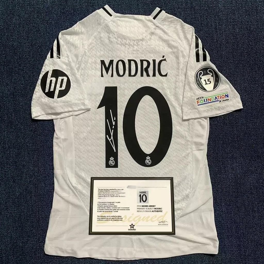 Luka Modrić SIGNED - Real Madrid 24/25 Home Jersey/Shirt - PRINTED AUTOGRAPH