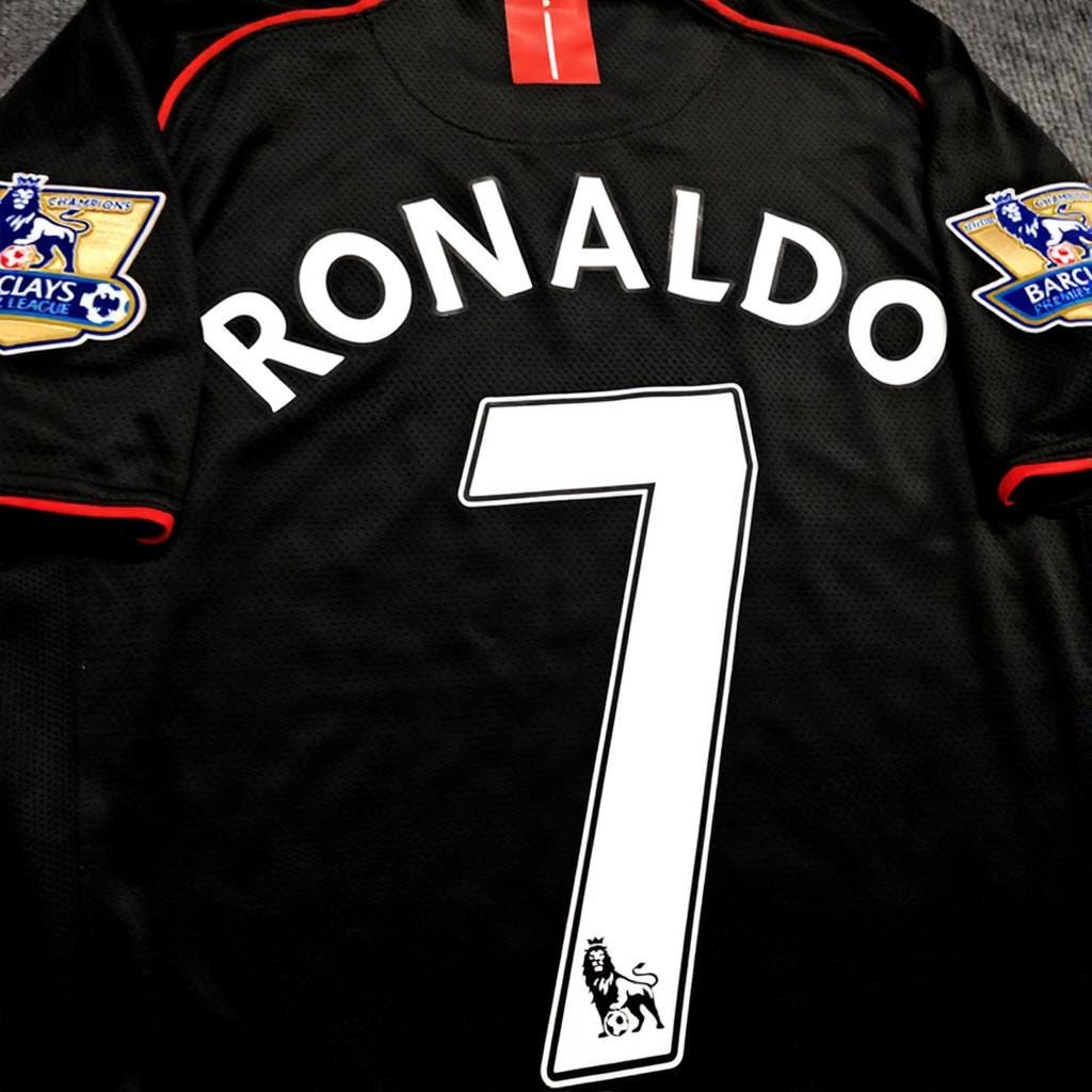 C. Ronaldo Signed - Manchester Un. 07/08 H&A Jersey/Shirt - Printed Autograph