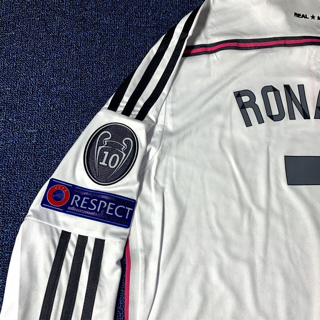 C. Ronaldo Signed - Real Madrid 14/15 Home Jersey/Shirt - Printed Autograph