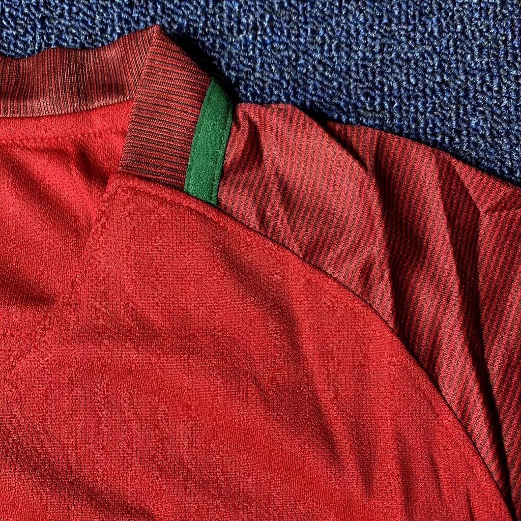 C. Ronaldo Signed - Portugal 2016 Retro Home Jersey/Shirt - Printed Autograph