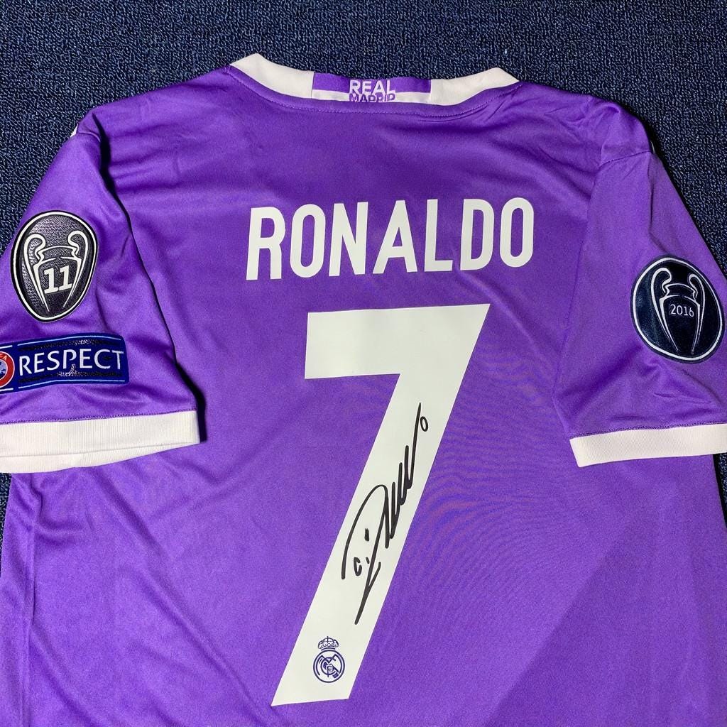 C. Ronaldo Signed - Real Madrid 16/17 Away Jersey/Shirt - Printed Autograph