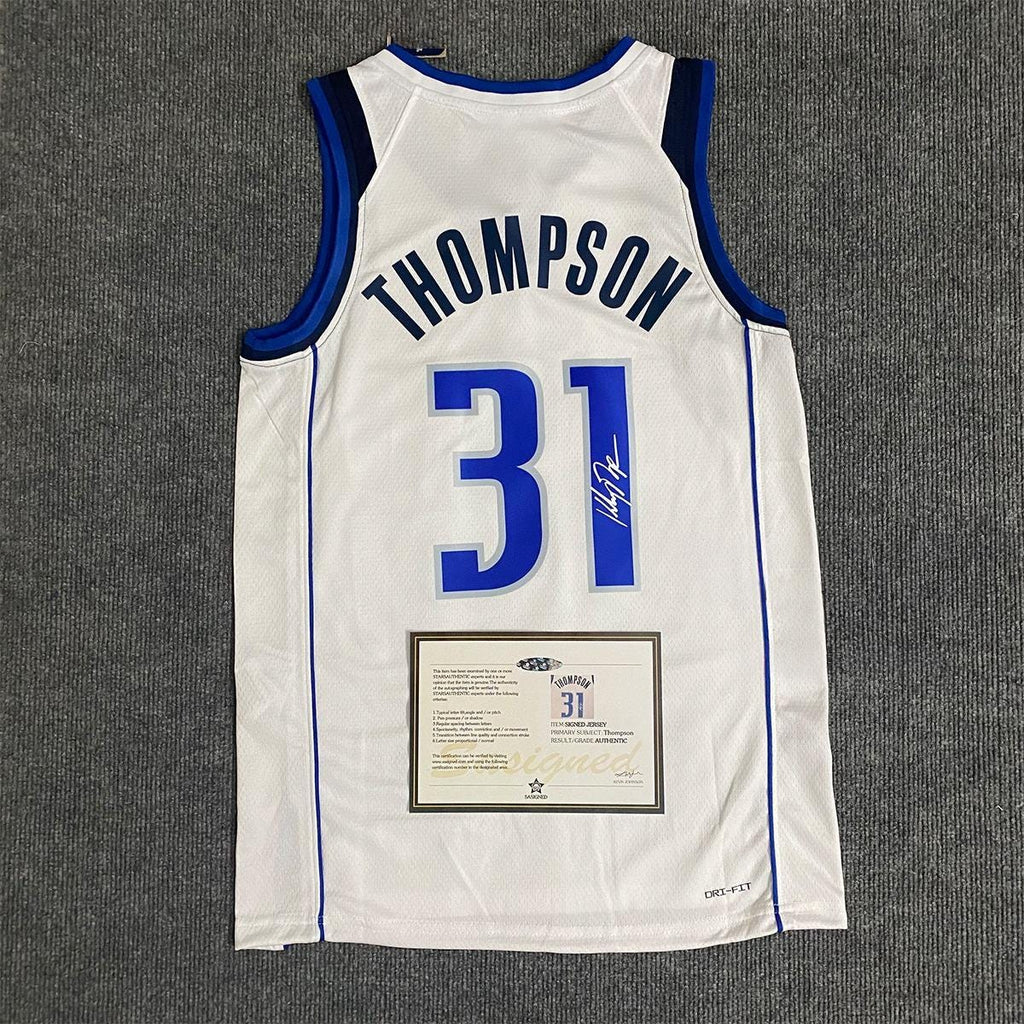 K. Thompson SIGNED - D. Mavericks 24/25 Home Jersey/Shirt - PRINTED AUTOGRAPH