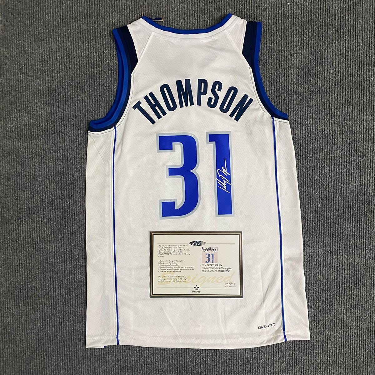 K. Thompson SIGNED - D. Mavericks 24/25 Home Jersey/Shirt - PRINTED AUTOGRAPH