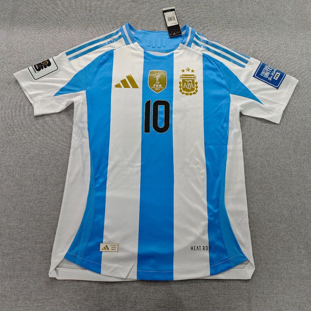 LIONEL MESSI | ARGENTINA 2025 HOME DISPLAY JERSEY | PRINTED SIGNATURE