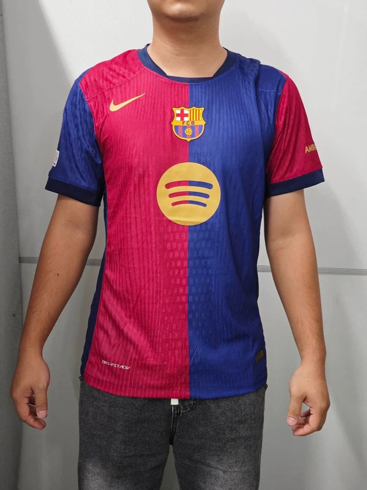 ROBERT LEWANDOWSKI | BARCELONA 24/25 HOME DISPLAY JERSEY | PRINTED SIGNATURE